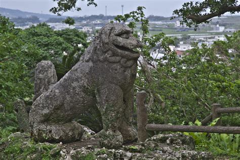 石獅子 左右|【石造獅子等資料紹介】沖縄市内で発見された石垣島。